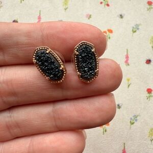 Kendra Scott Ellie Gold Stud Earrings in Black Drusy